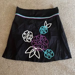 Women size 9 mini skirt